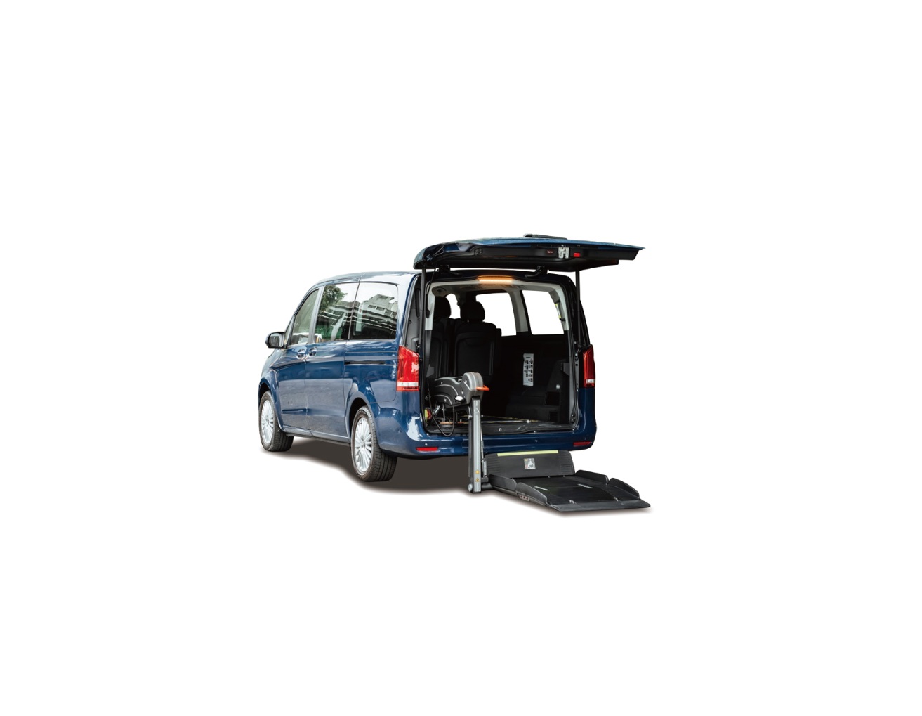 賓士 Benz V-Class 無障礙車福祉車外觀